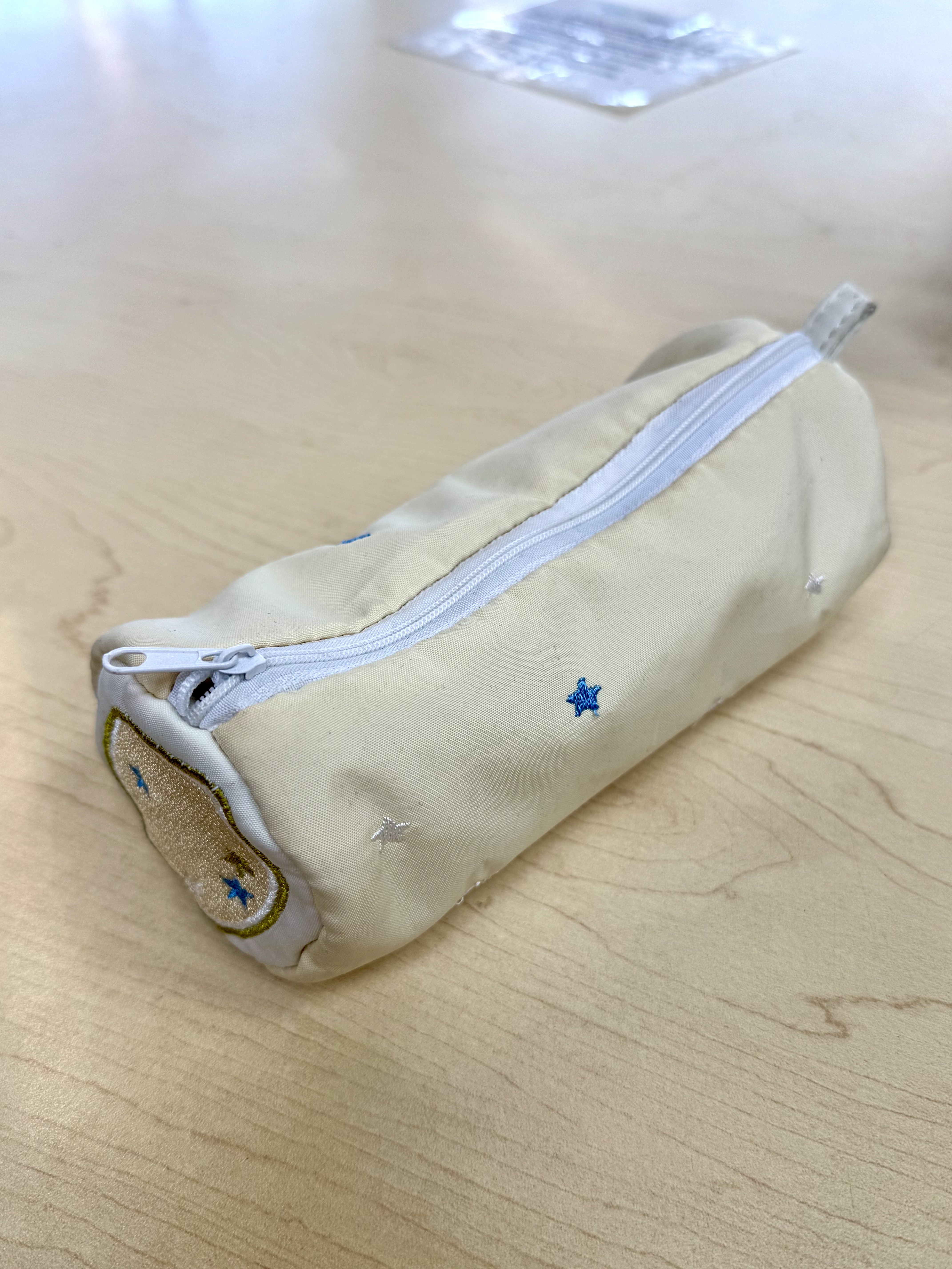 This is a high-angle shot image of a pencil bag.